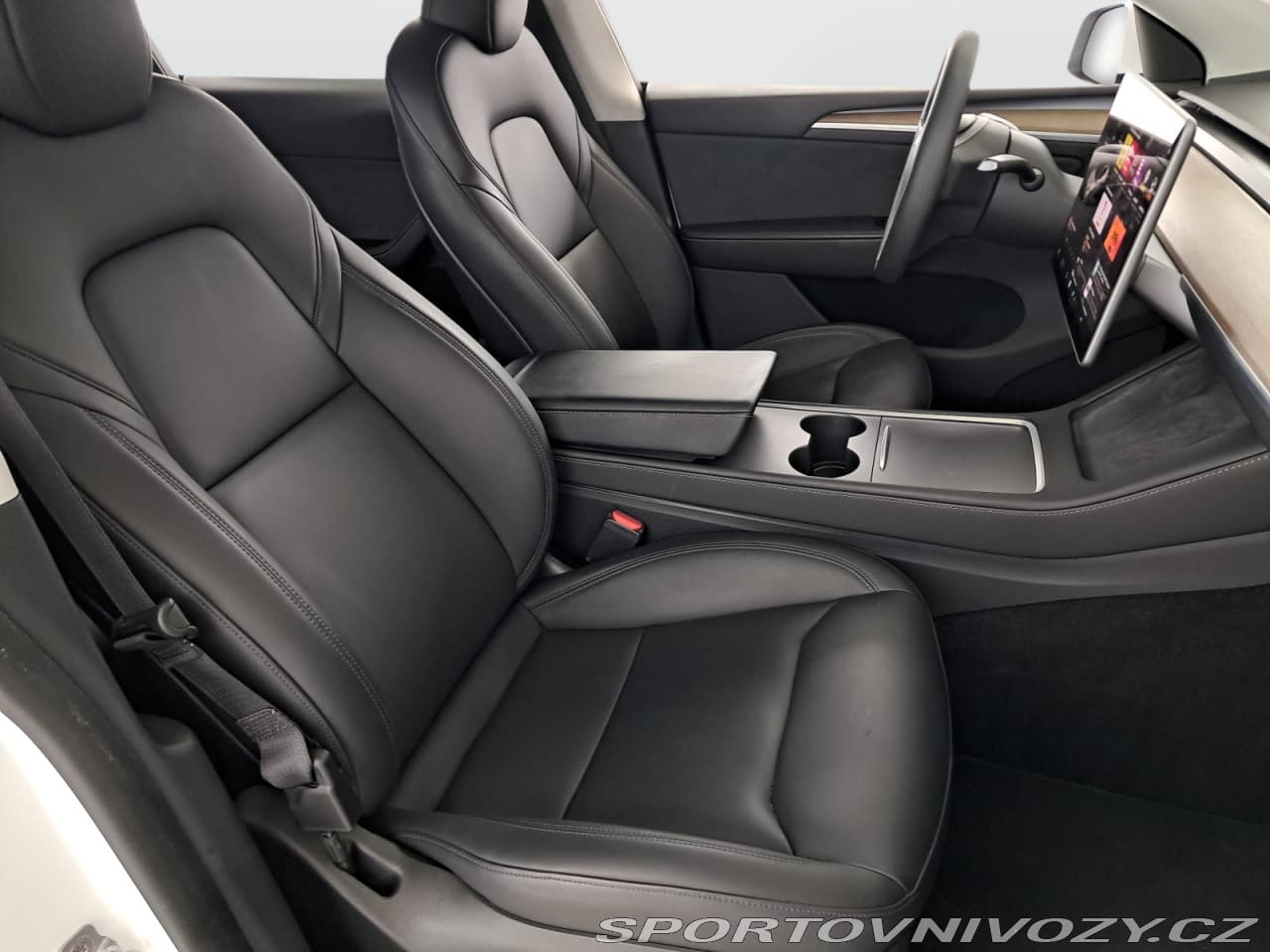 2023 Tesla MODEL Y - 9