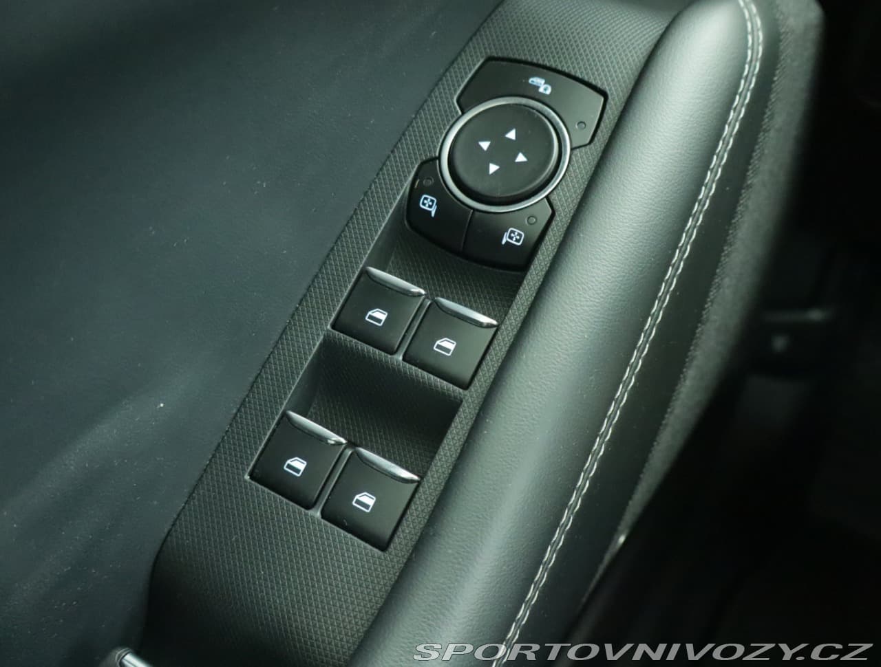 2021 Ford MUSTANG - 15