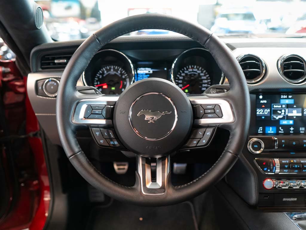 2016 Ford MUSTANG - 16