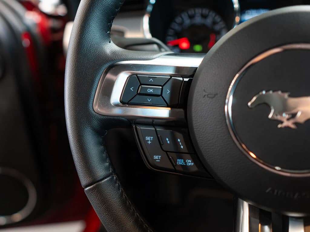 2016 Ford MUSTANG - 17