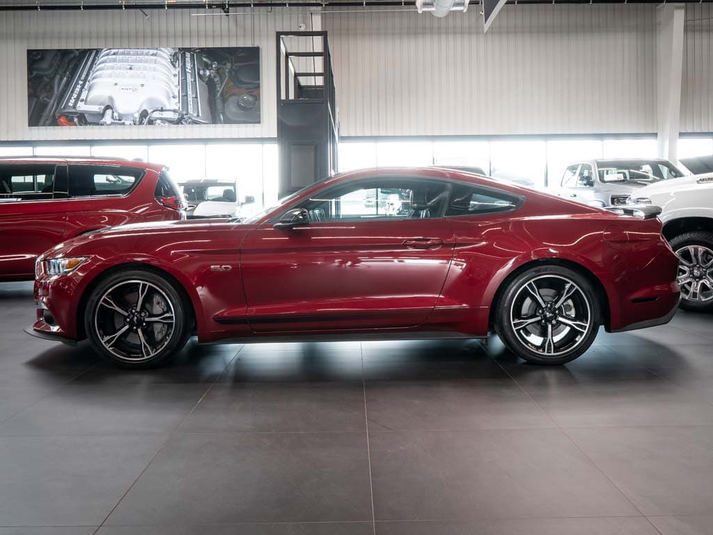 2016 Ford MUSTANG - 2
