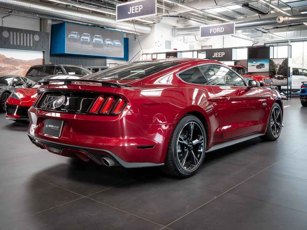 2016 Ford MUSTANG - 8