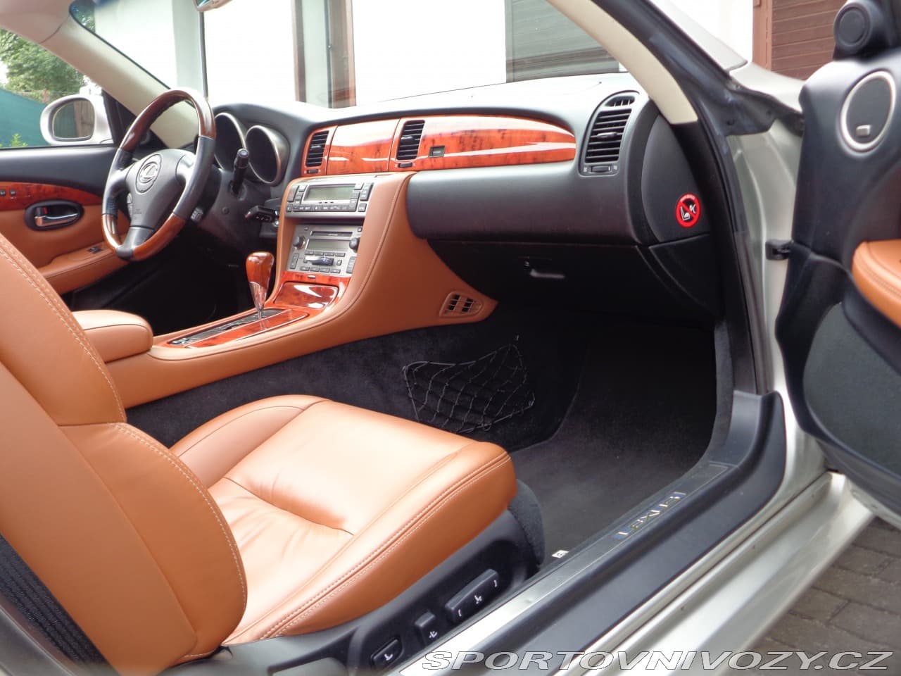 2002 Lexus SC - 12