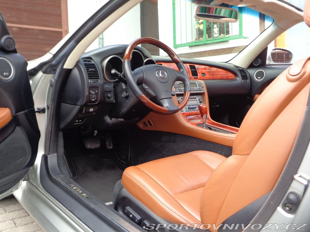 2002 Lexus SC - 13