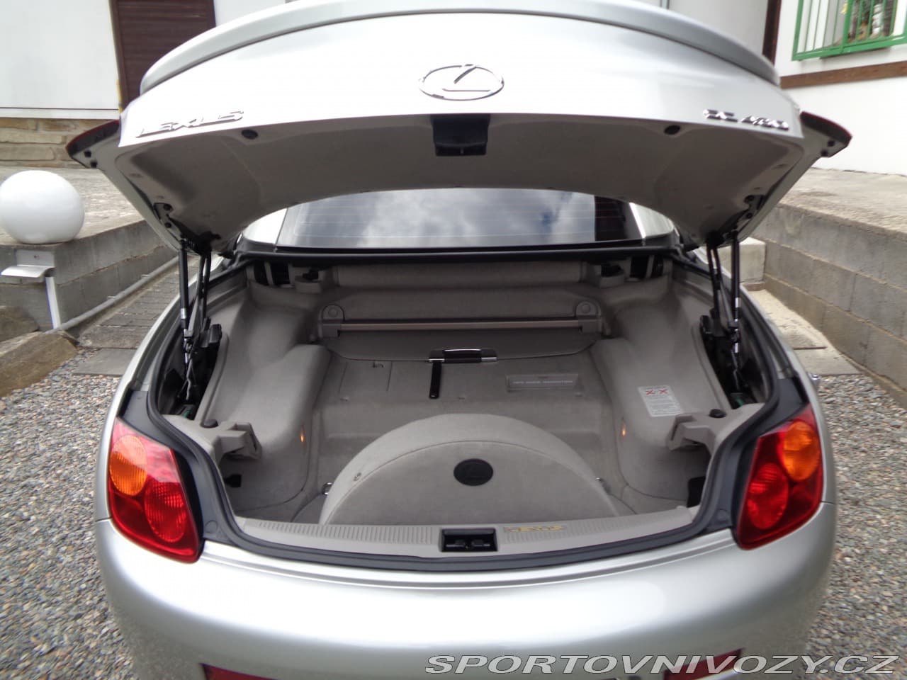 2002 Lexus SC - 8