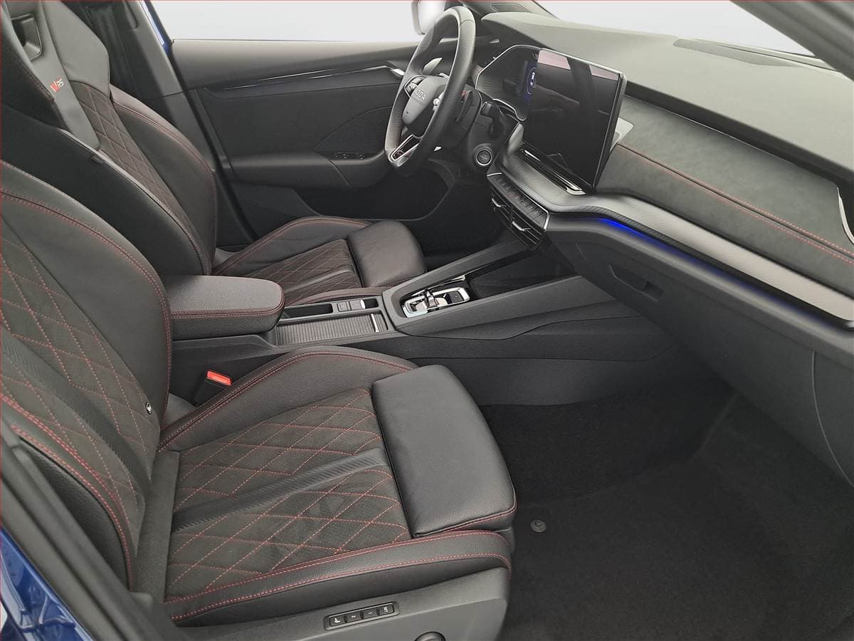 2025 Škoda OCTAVIA - 9