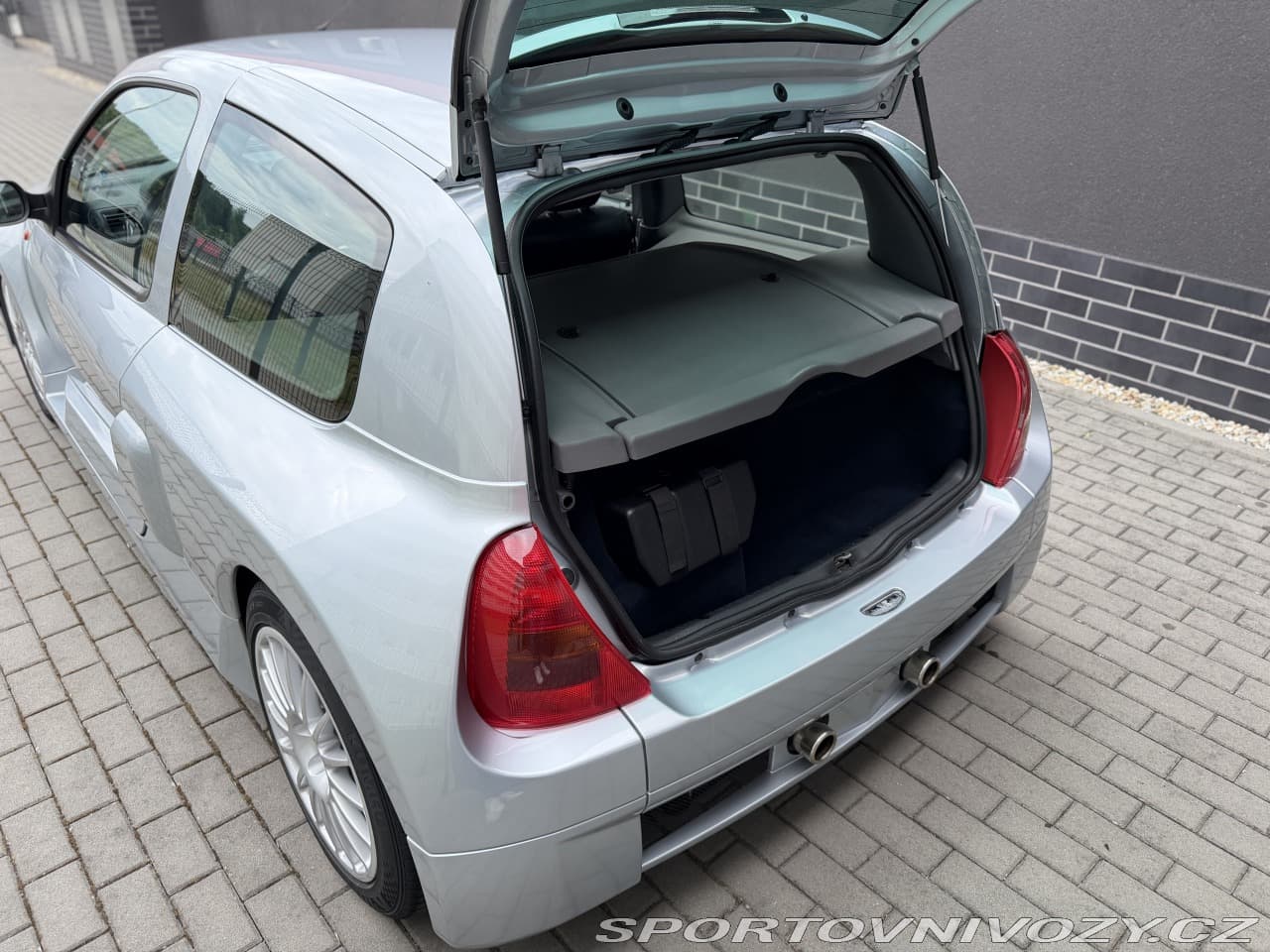 2002 Renault CLIO - 15