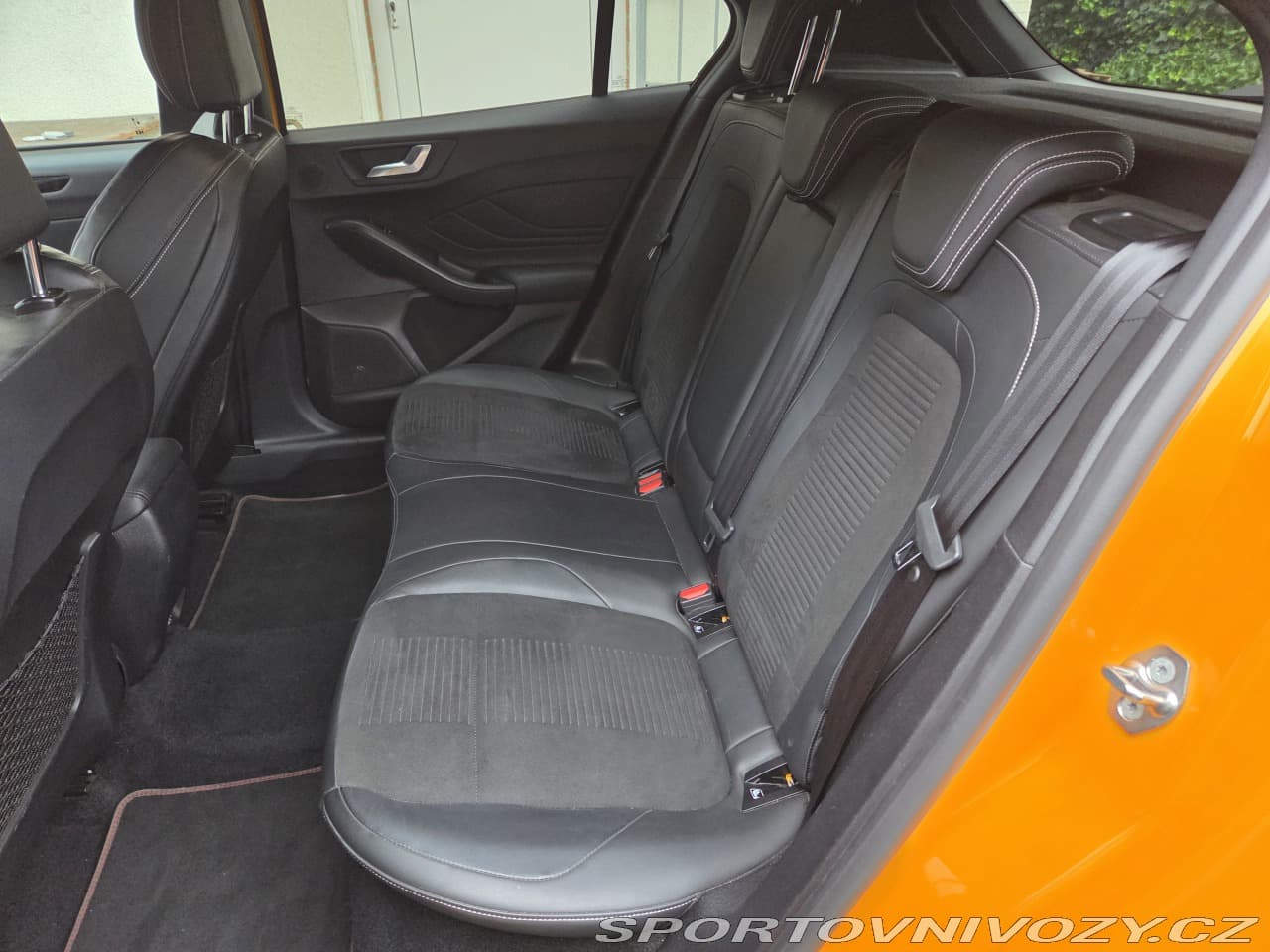 2000 Ford FOCUS - 17