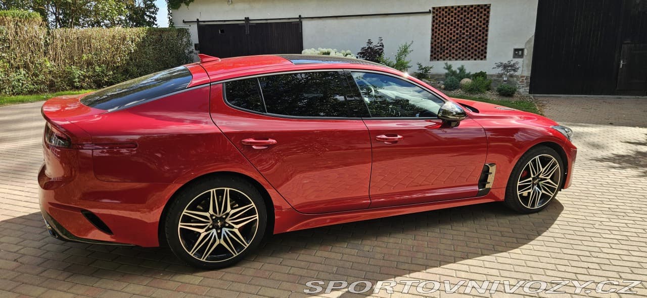 2022 Kia STINGER - 3