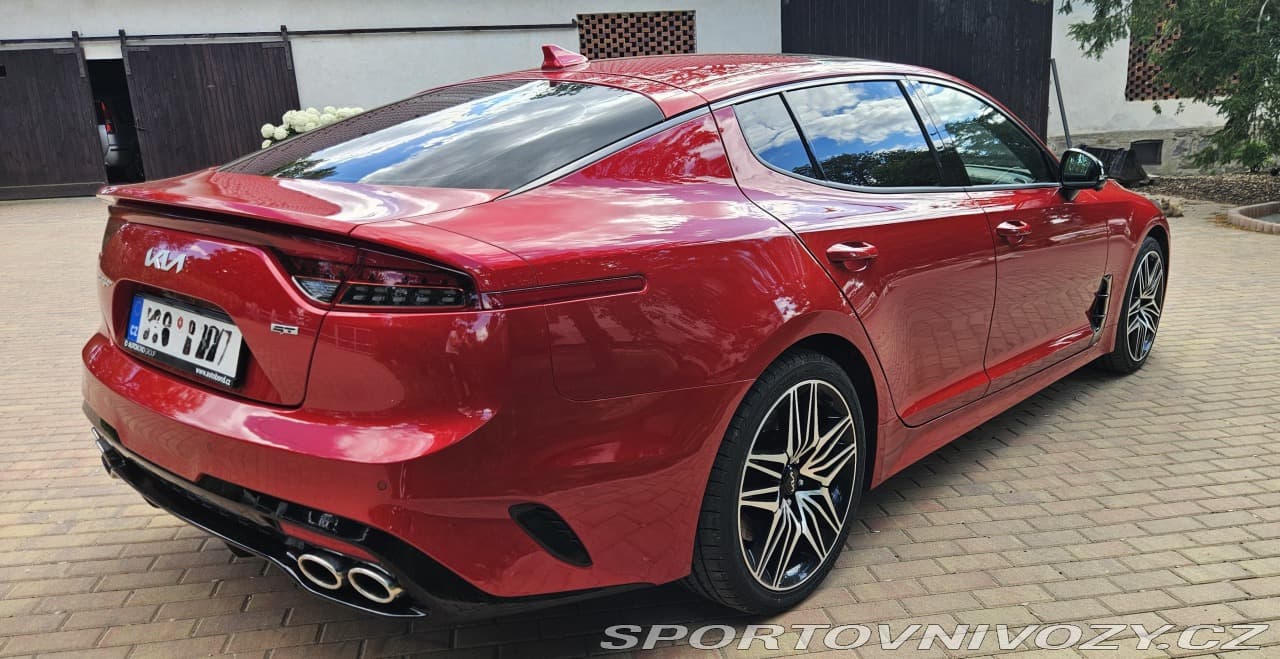 2022 Kia STINGER - 4