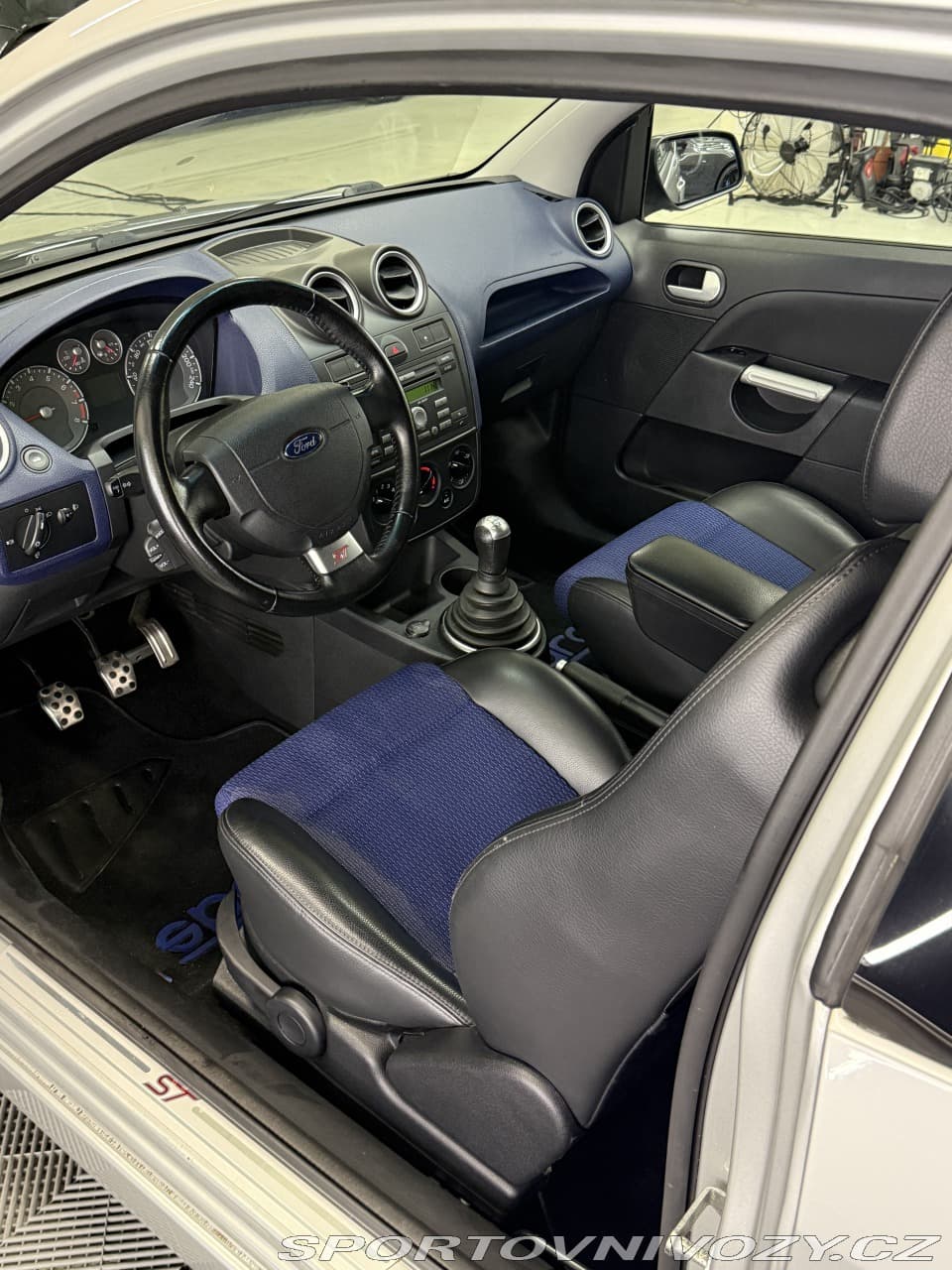 2006 Ford FIESTA - 9