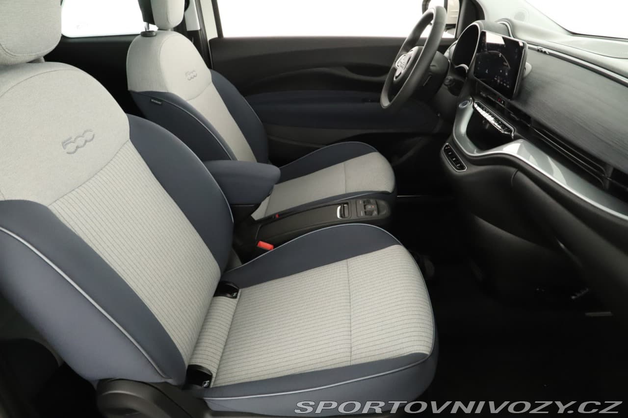 2022 Fiat 500 - 7