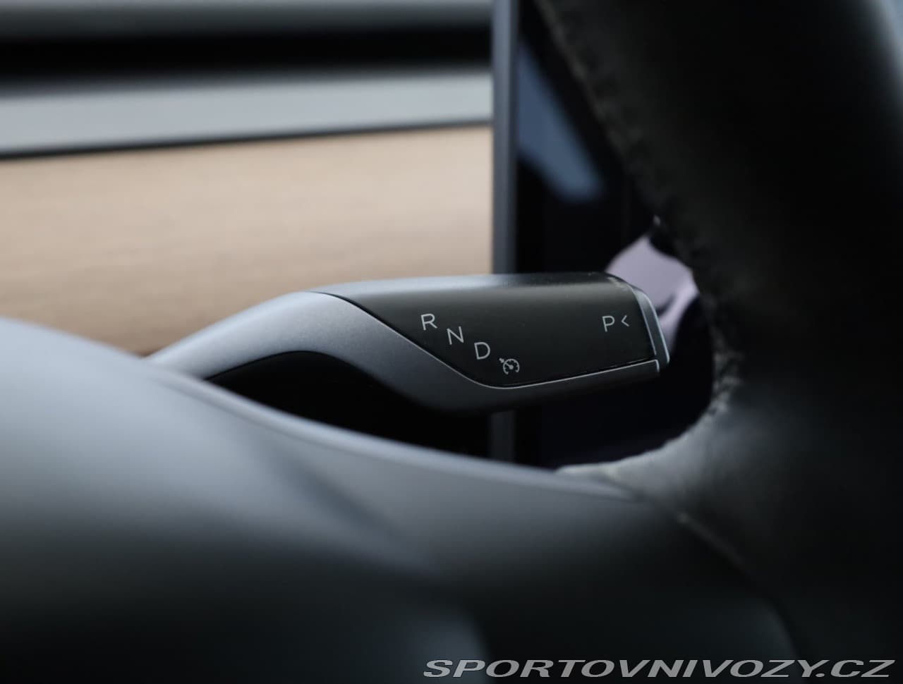 2020 Tesla MODEL 3 - 16