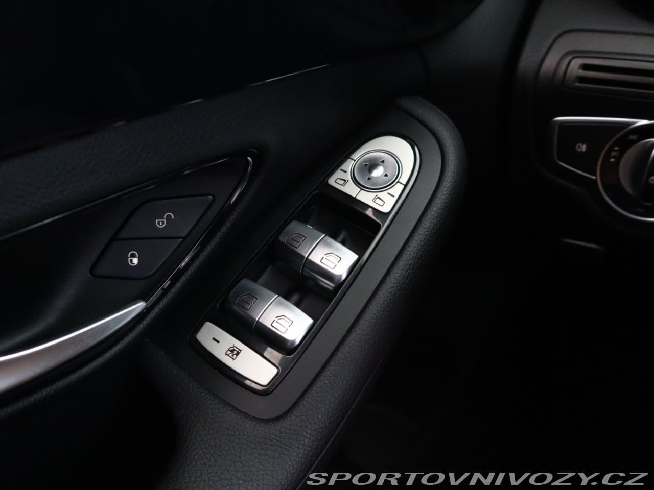 2015 Mercedes-Benz C-CLASS - 18