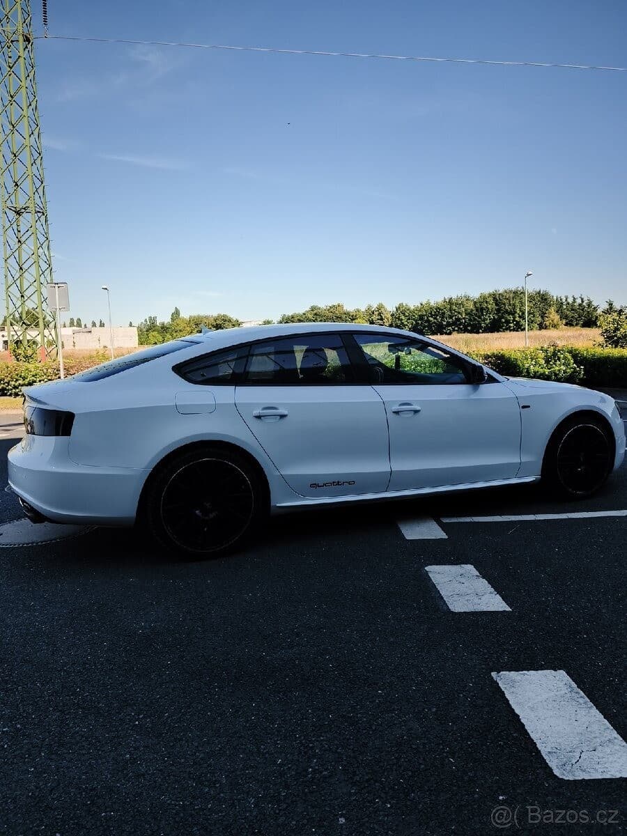 2010 Audi A5 - 12