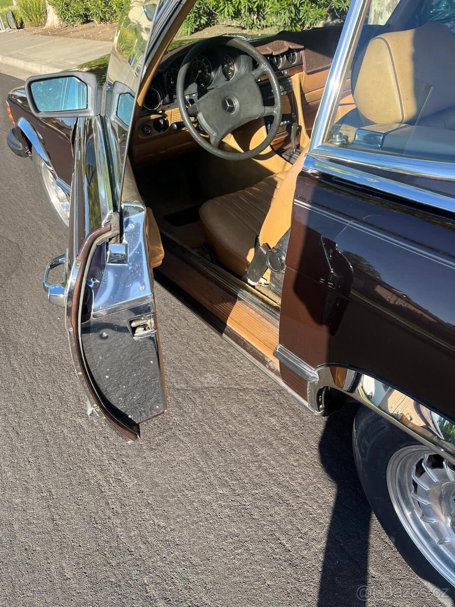 1982 Mercedes-Benz SL - 10