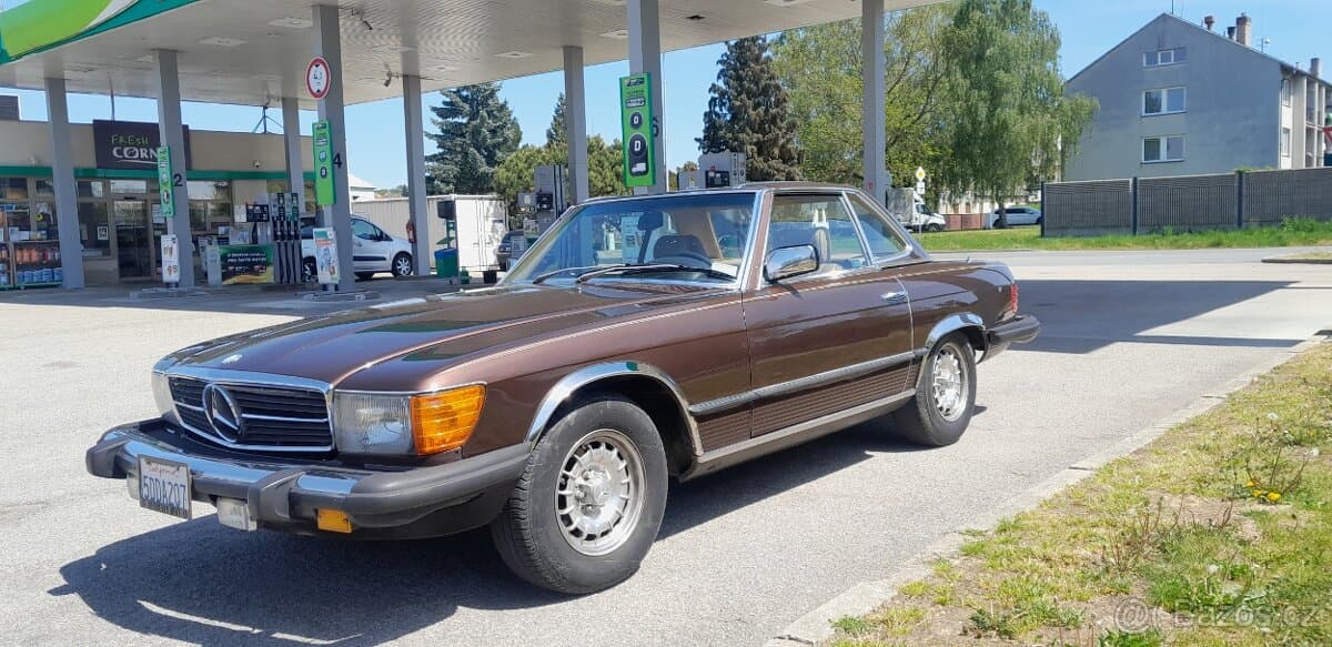 1982 Mercedes-Benz SL - 3