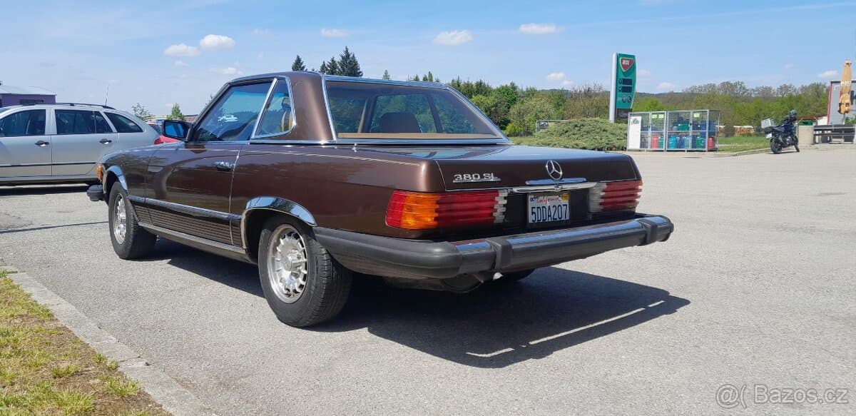 1982 Mercedes-Benz SL - 5