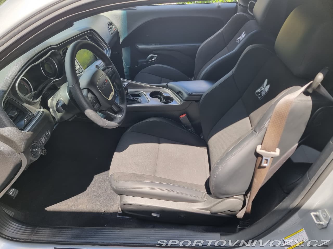 2020 Dodge CHALLENGER - 9