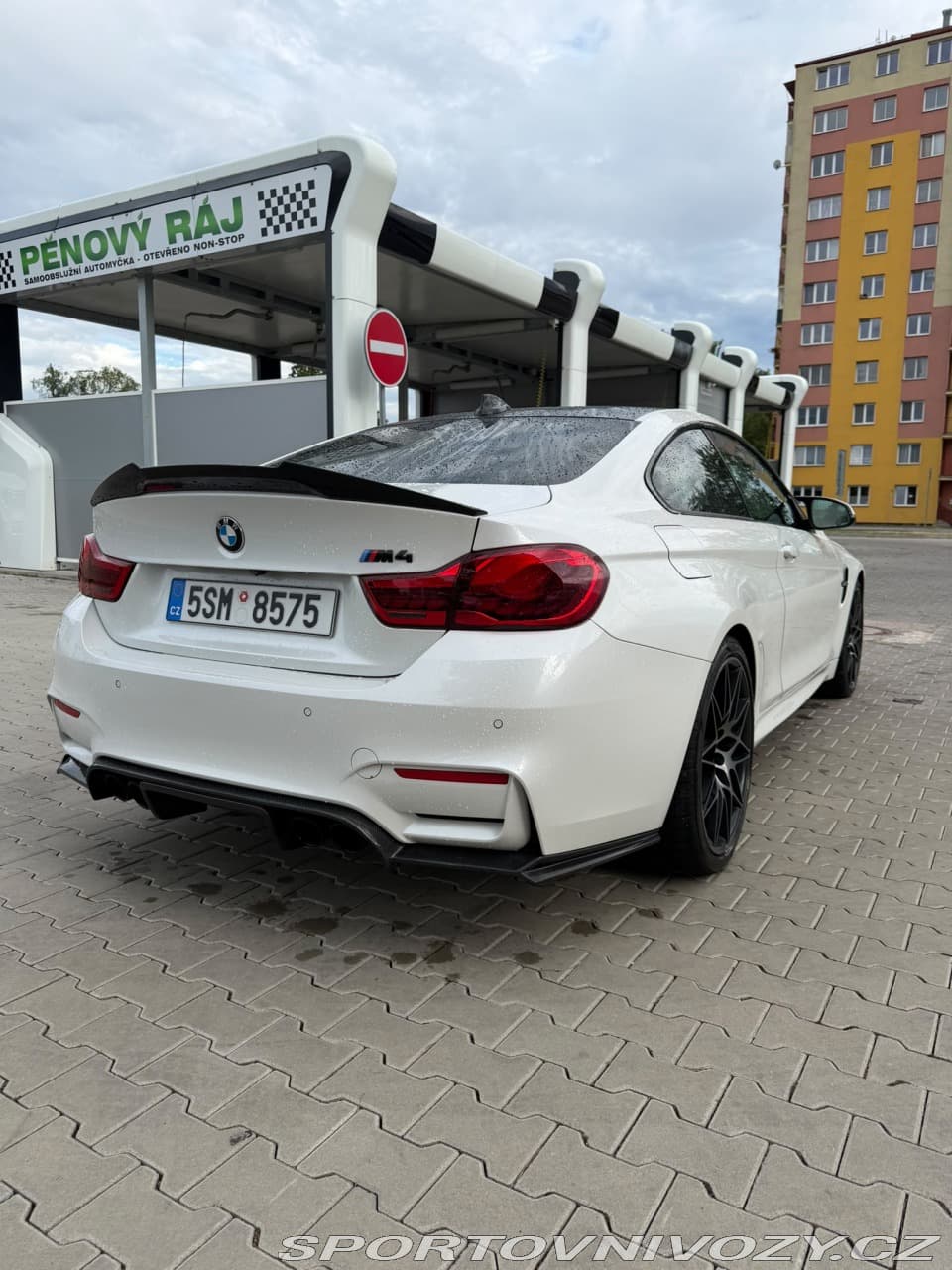 2018 BMW M4 - 2