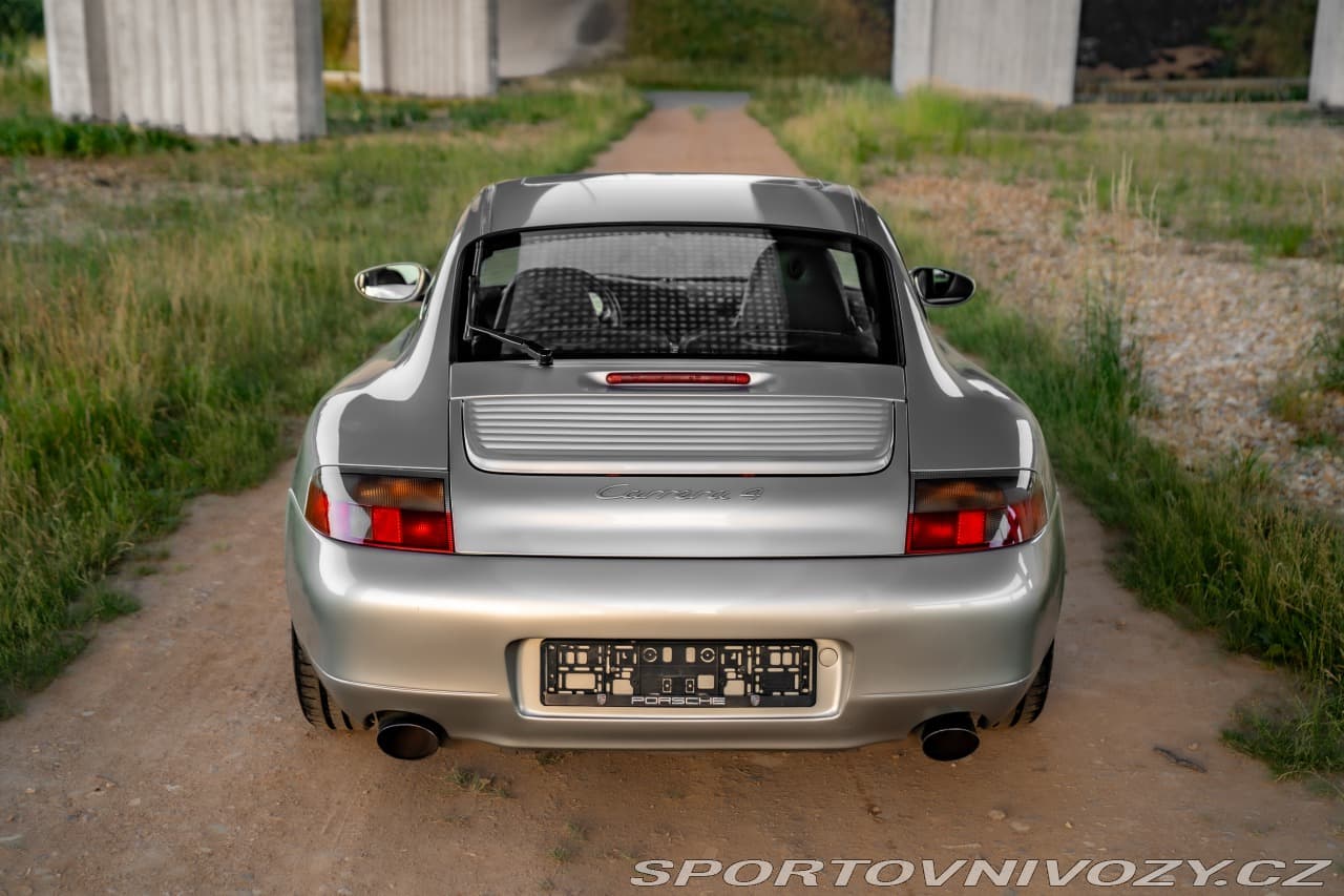 2001 Porsche 911 - 5