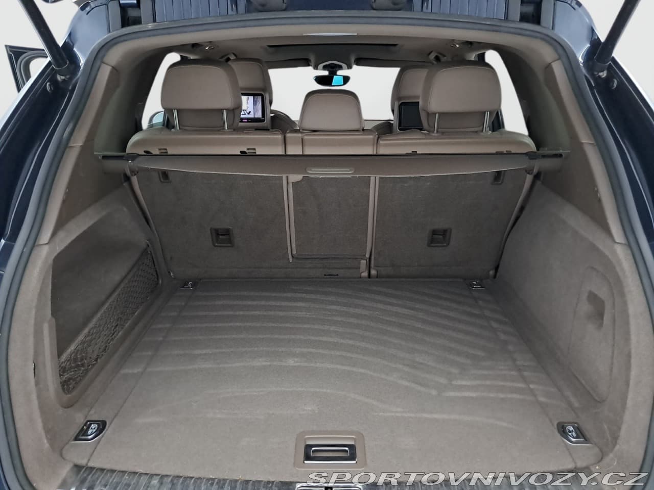 2011 Porsche CAYENNE - 14