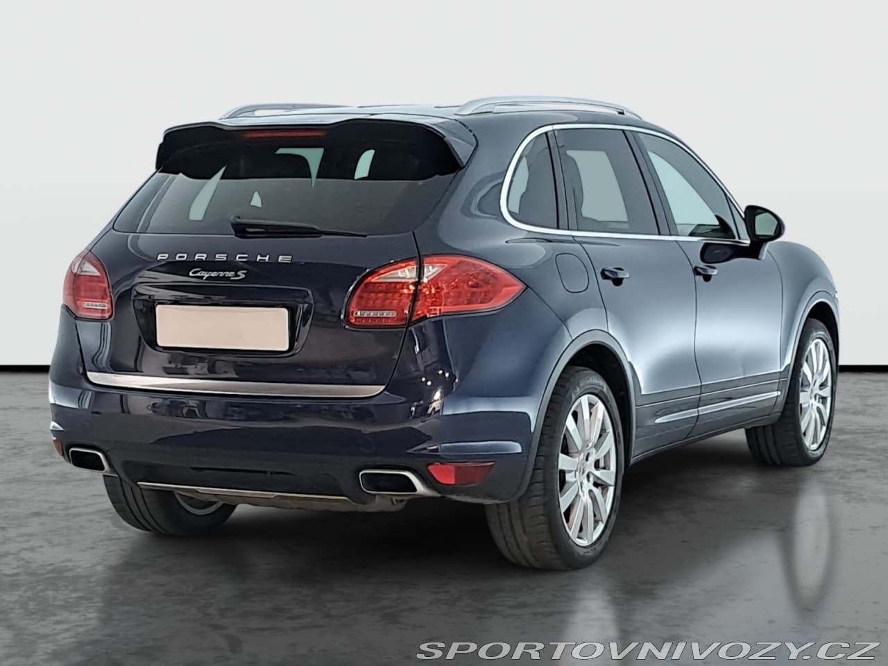 2011 Porsche CAYENNE - 5