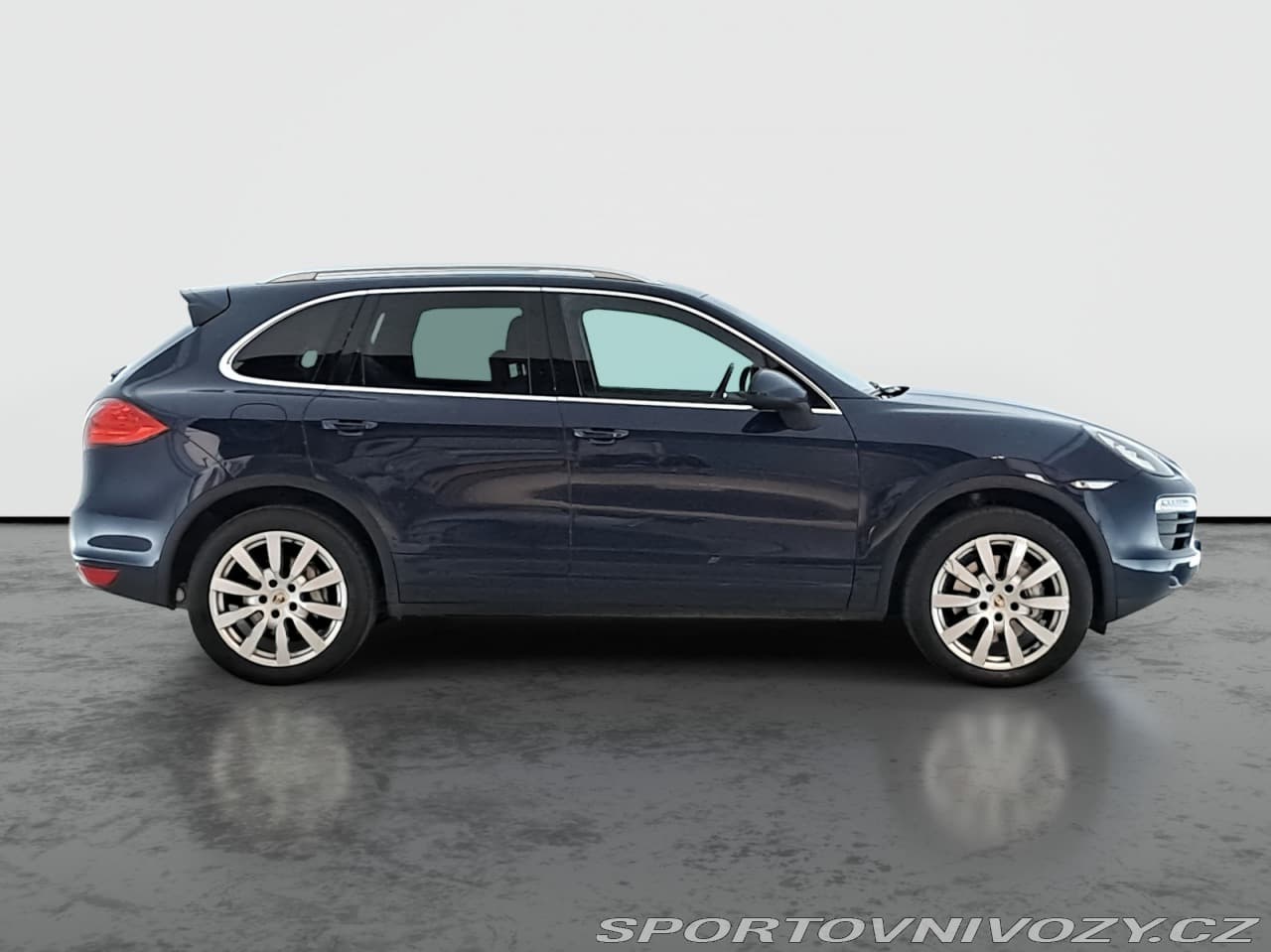 2011 Porsche CAYENNE - 6