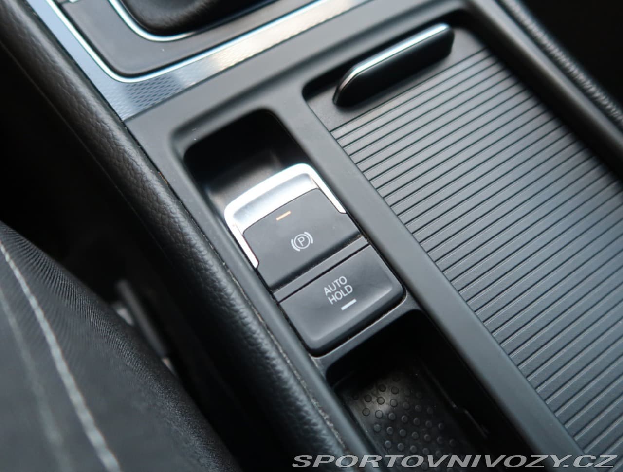 2016 Volkswagen GOLF - 20