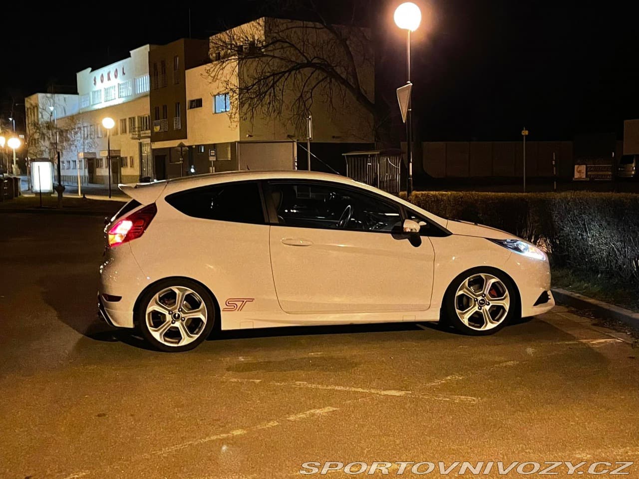 2013 Ford FIESTA - 6