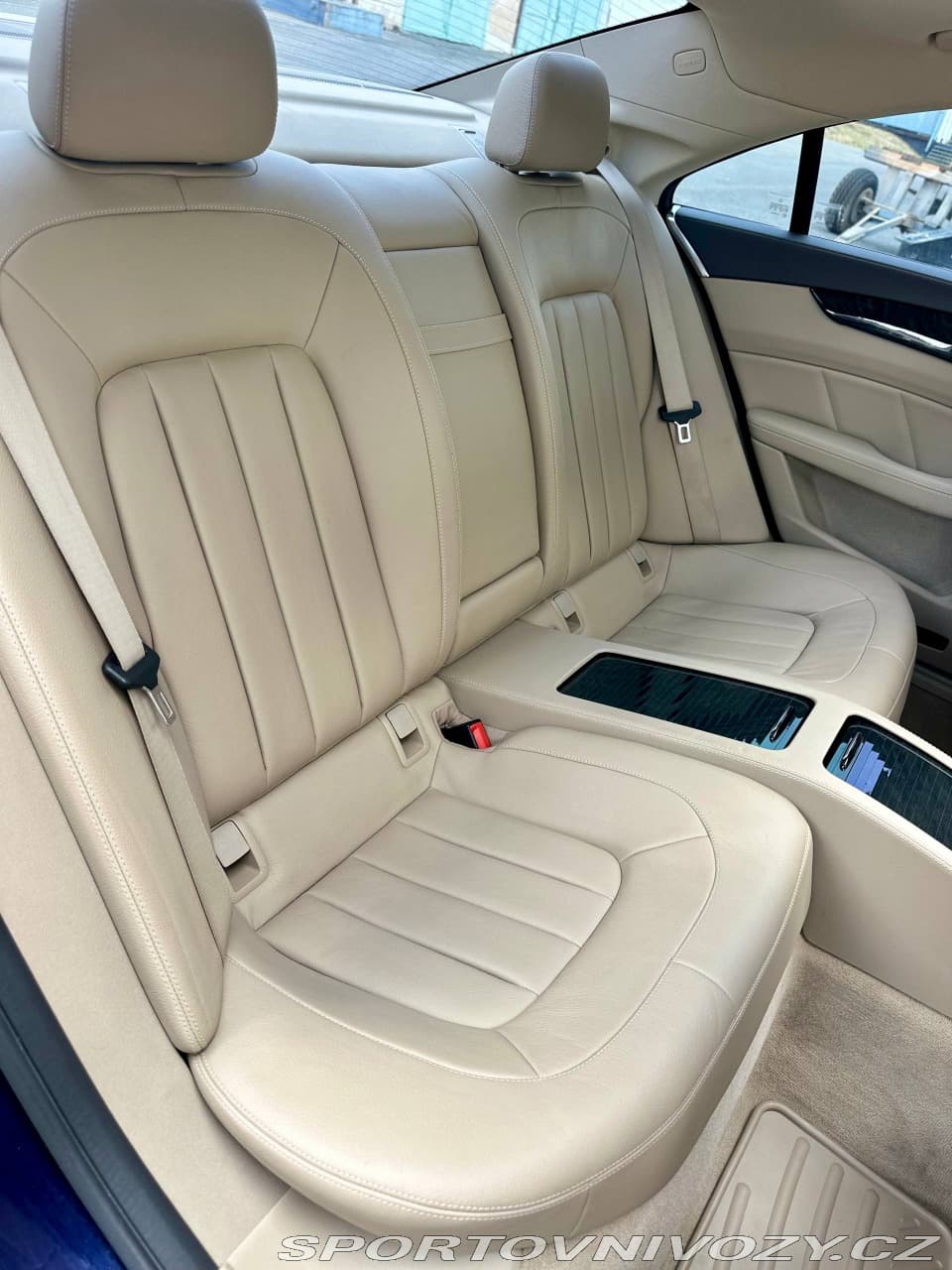 2014 Mercedes-Benz CLS - 12