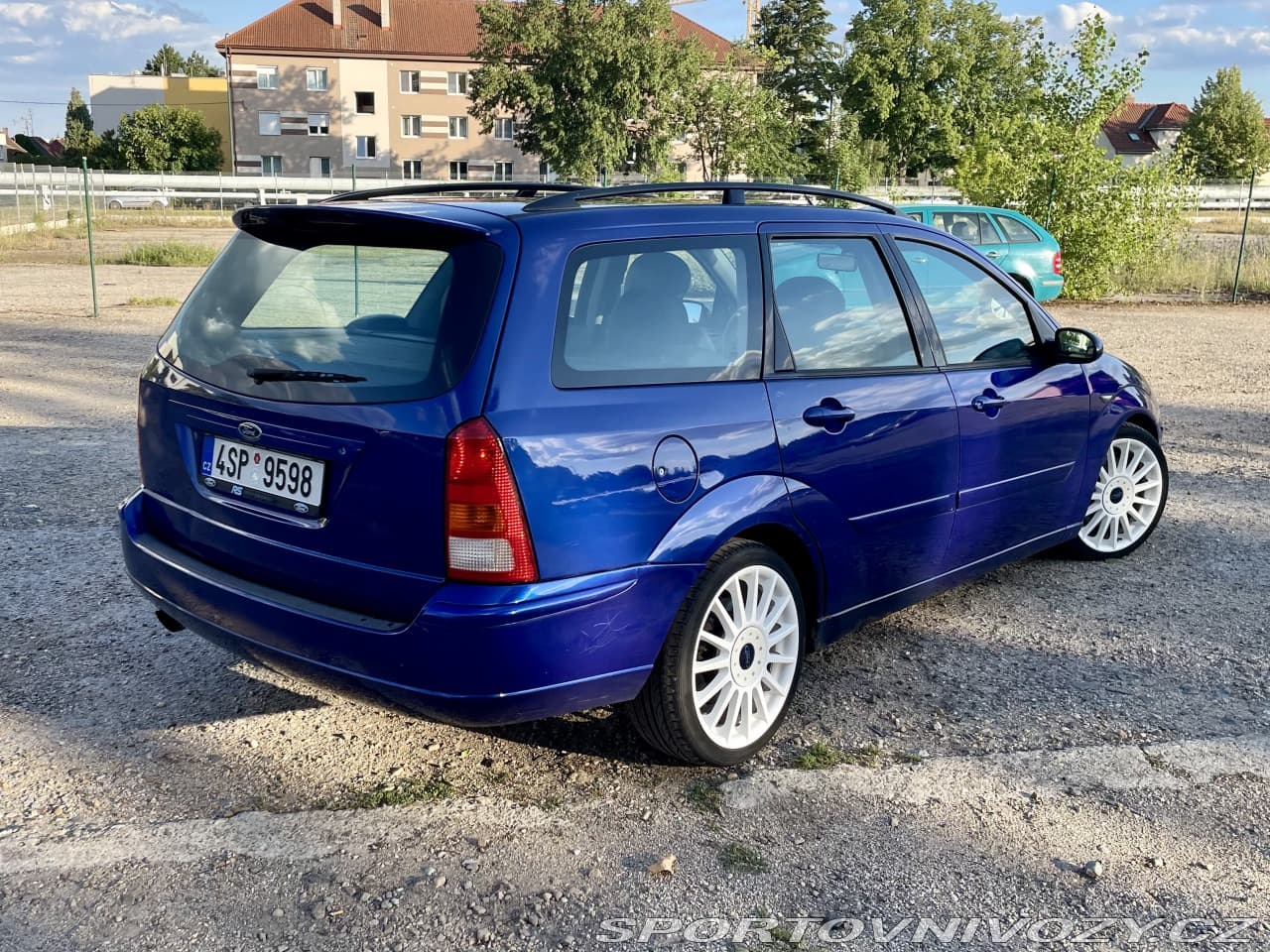 2002 Ford FOCUS - 3
