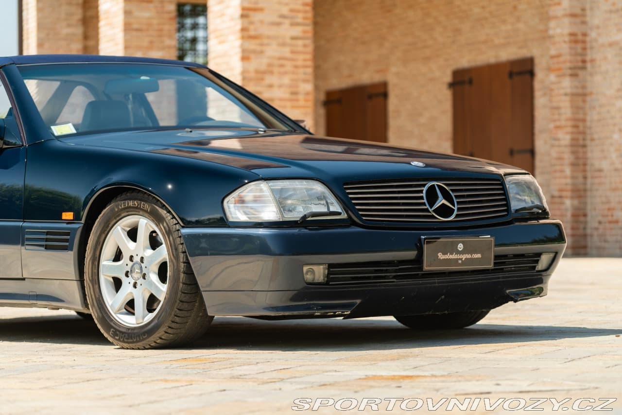 1990 Mercedes-Benz SL - 15