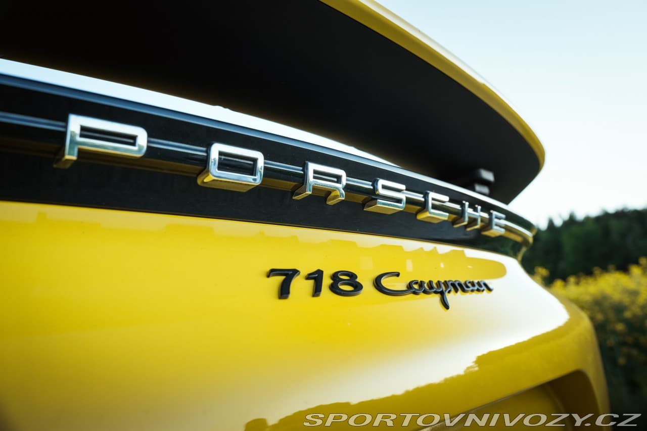 2018 Porsche CAYMAN - 4