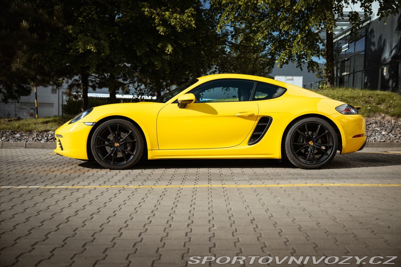2018 Porsche CAYMAN - 6