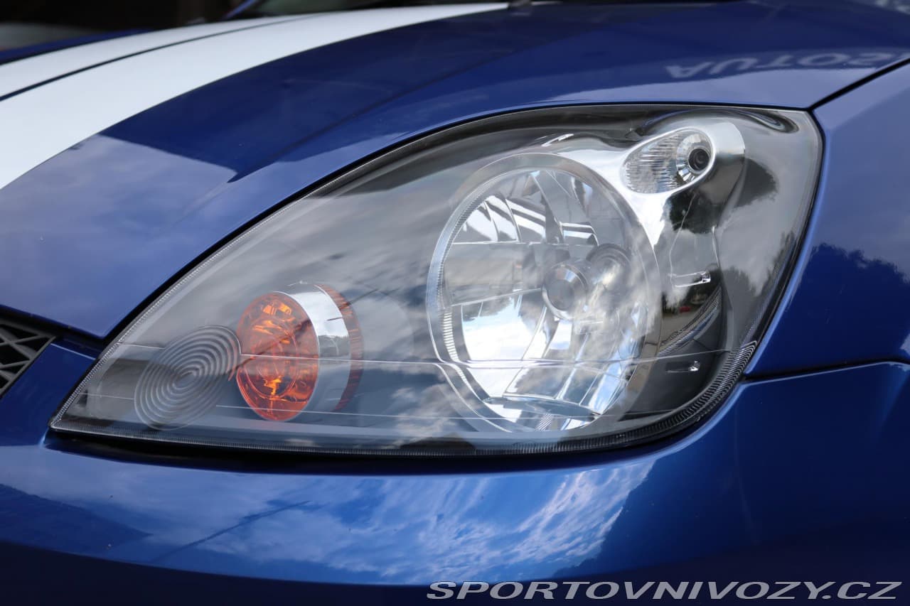 2006 Ford FIESTA - 4