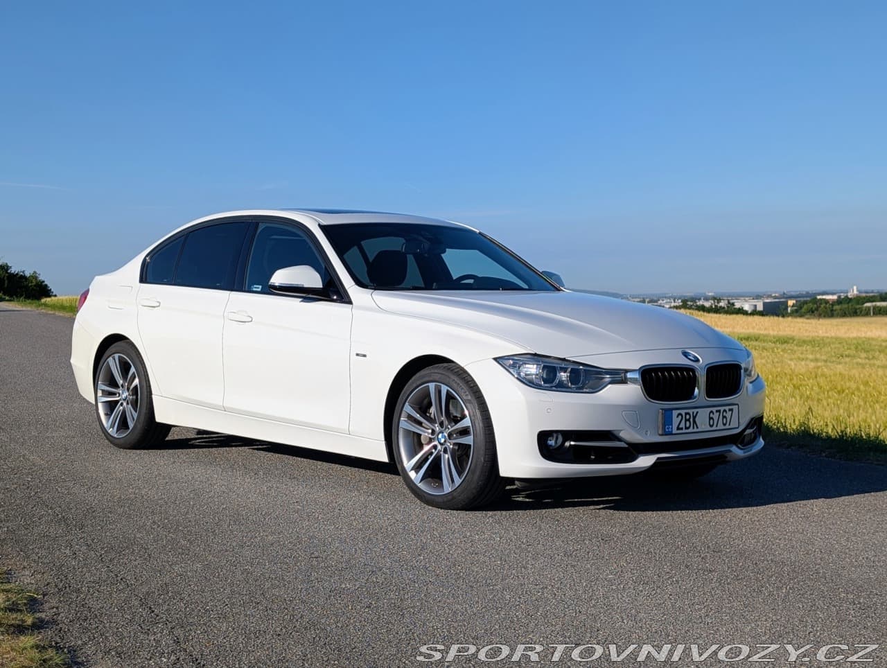 2012 BMW 3-SERIES - 14