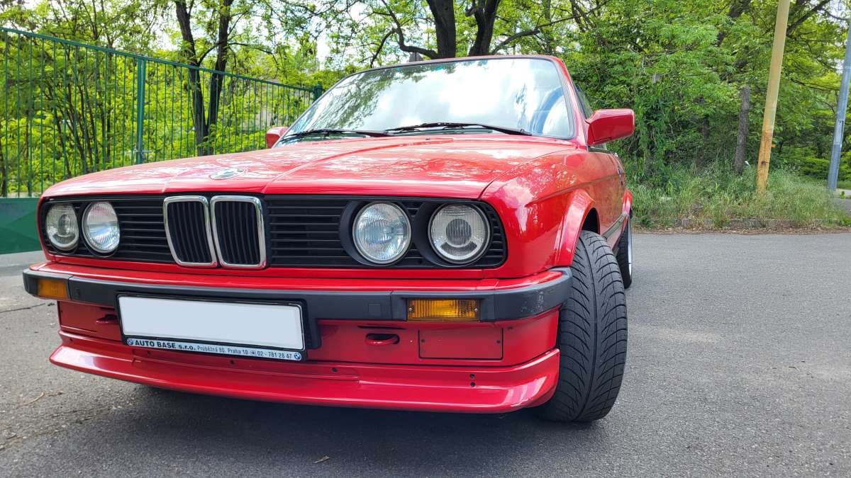 1990 BMW 3-SERIES - 3