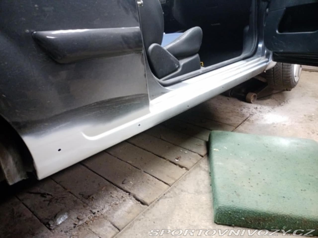 2005 Ford FIESTA - 19