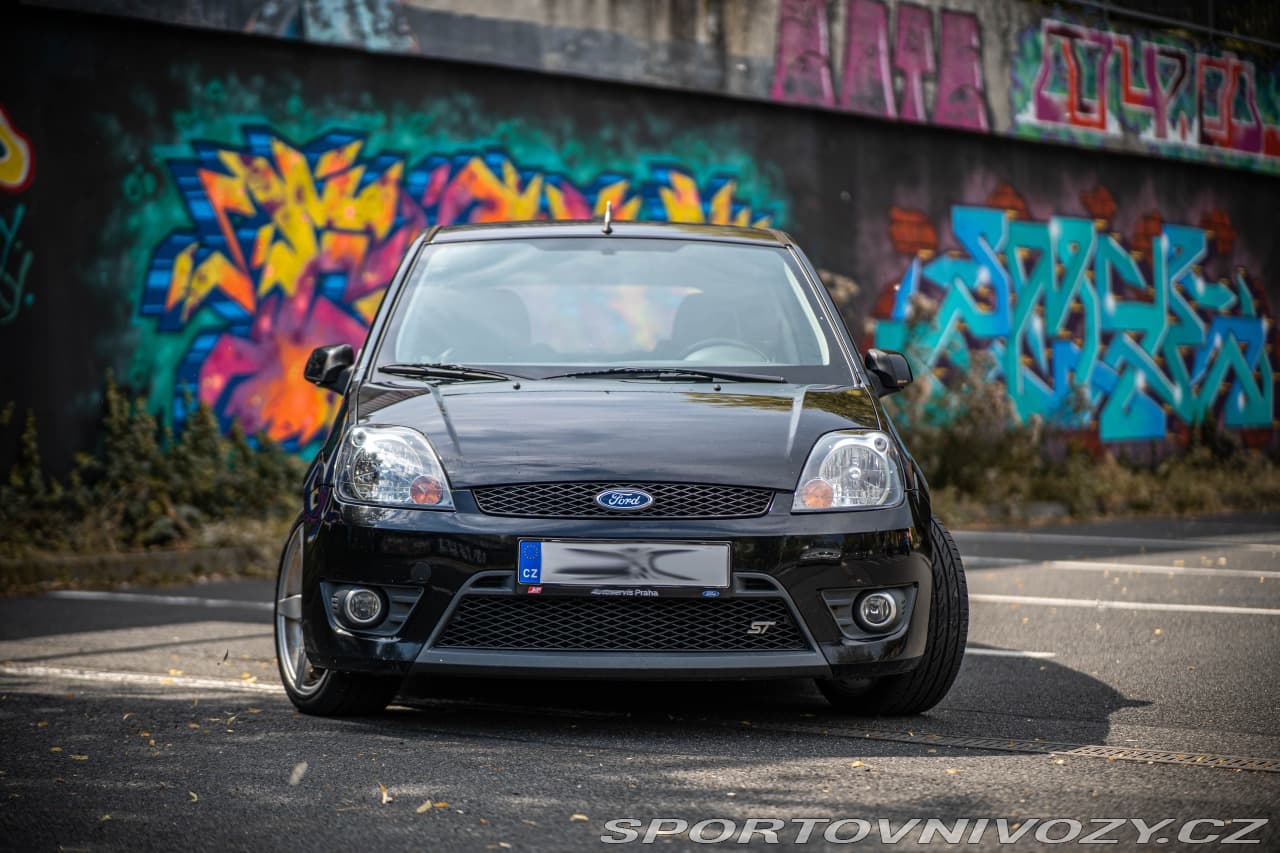2005 Ford FIESTA - 2