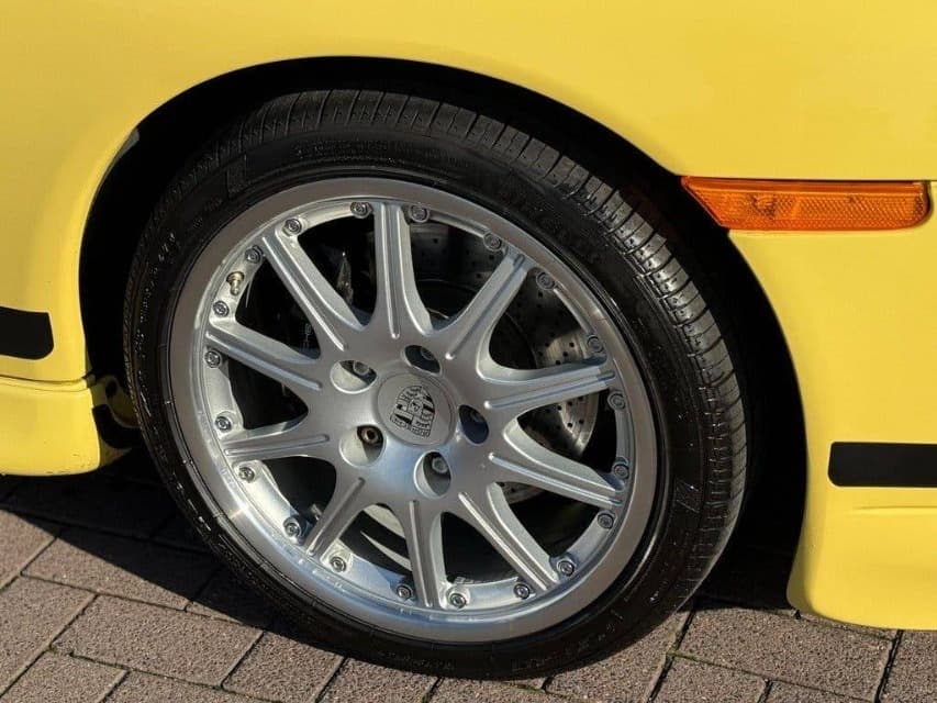 1998 Porsche 911 - 13