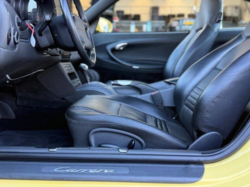 1998 Porsche 911 - 19