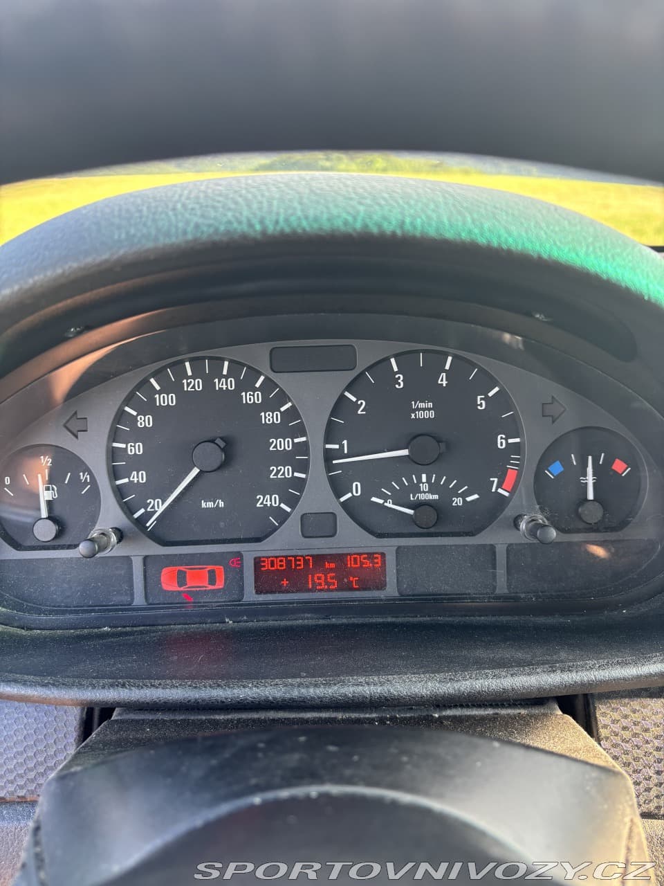 2003 BMW 3-SERIES - 11
