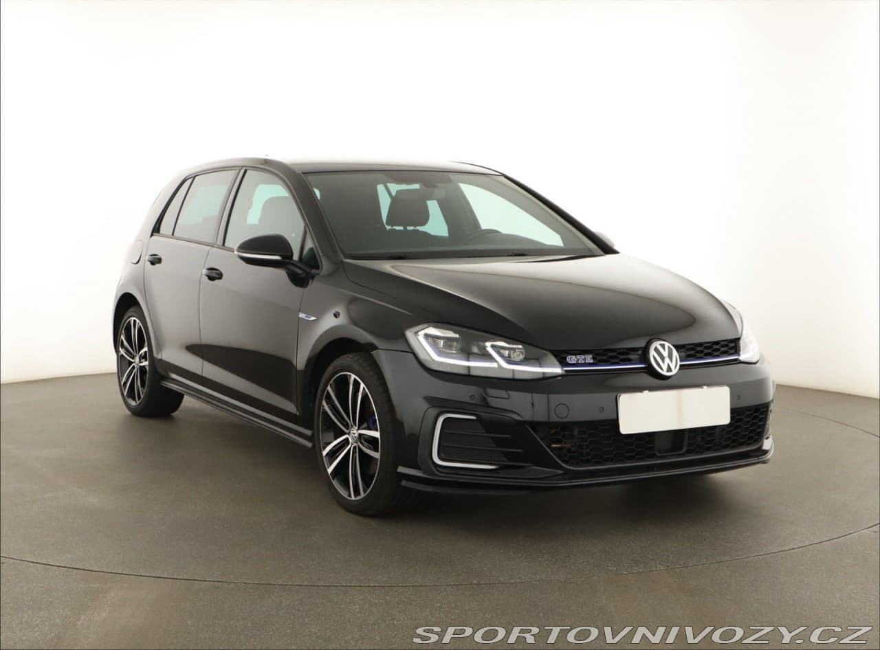 2020 Volkswagen GOLF