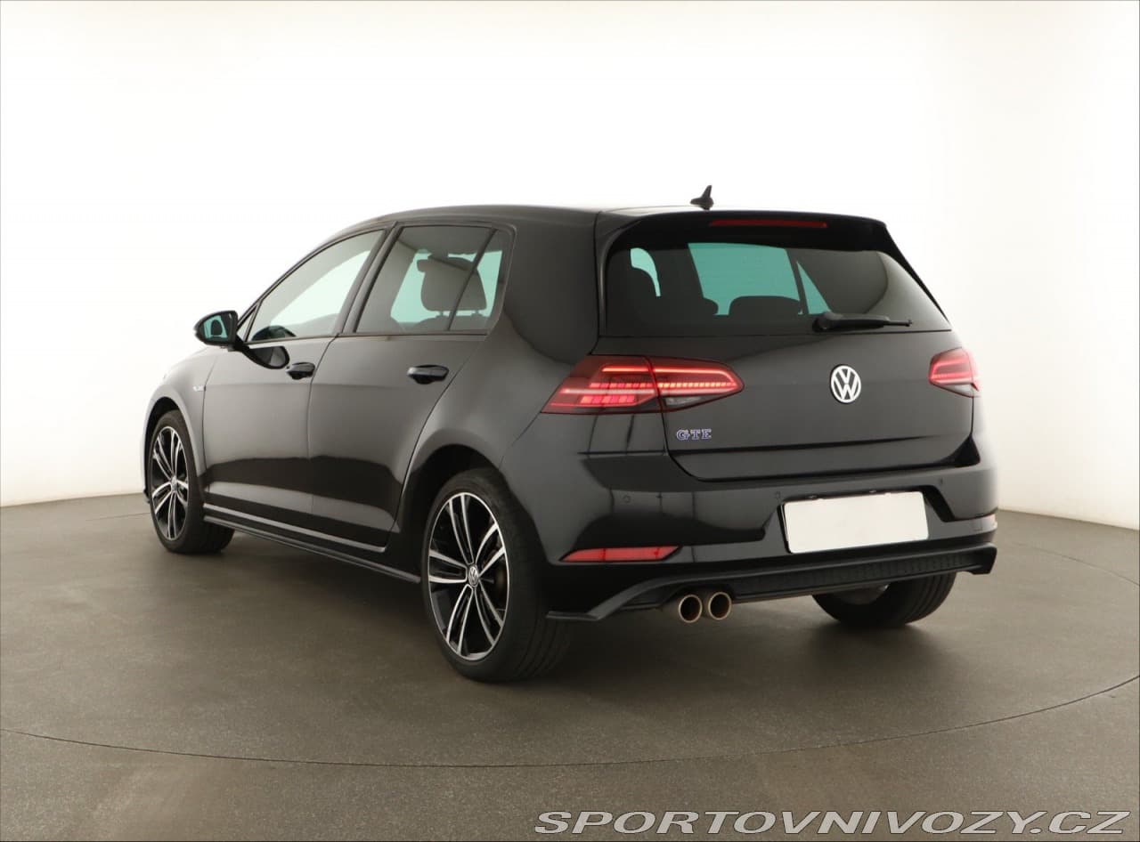2020 Volkswagen GOLF - 4
