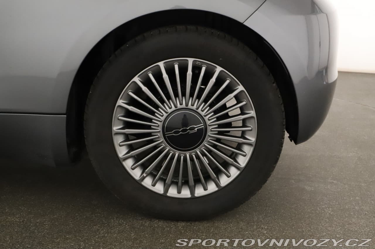 2024 Fiat 500 - 19