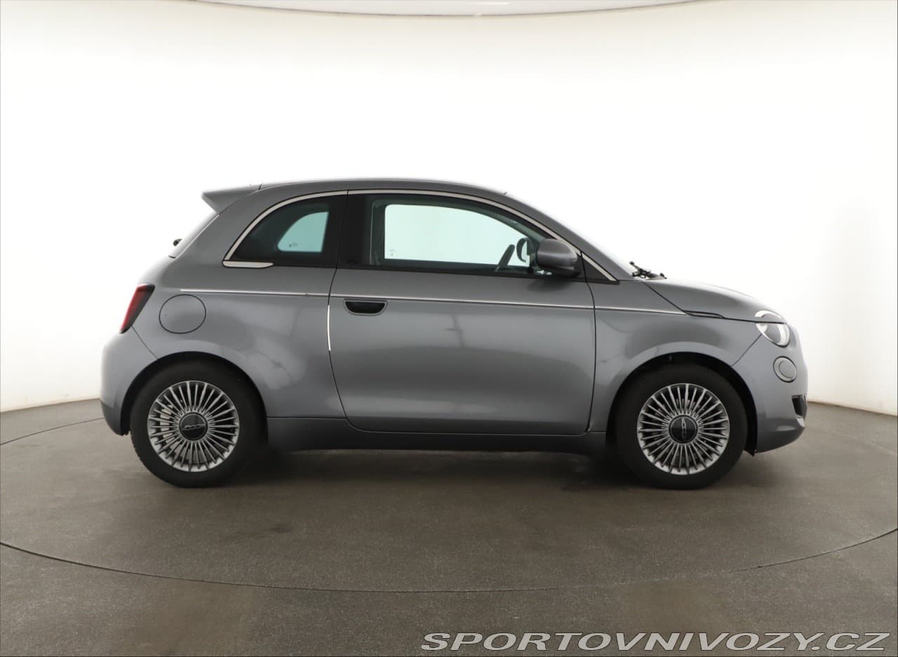 2024 Fiat 500 - 6