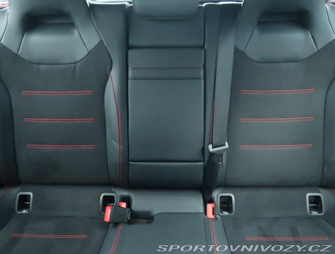 2022 Mercedes-Benz CLA - 10