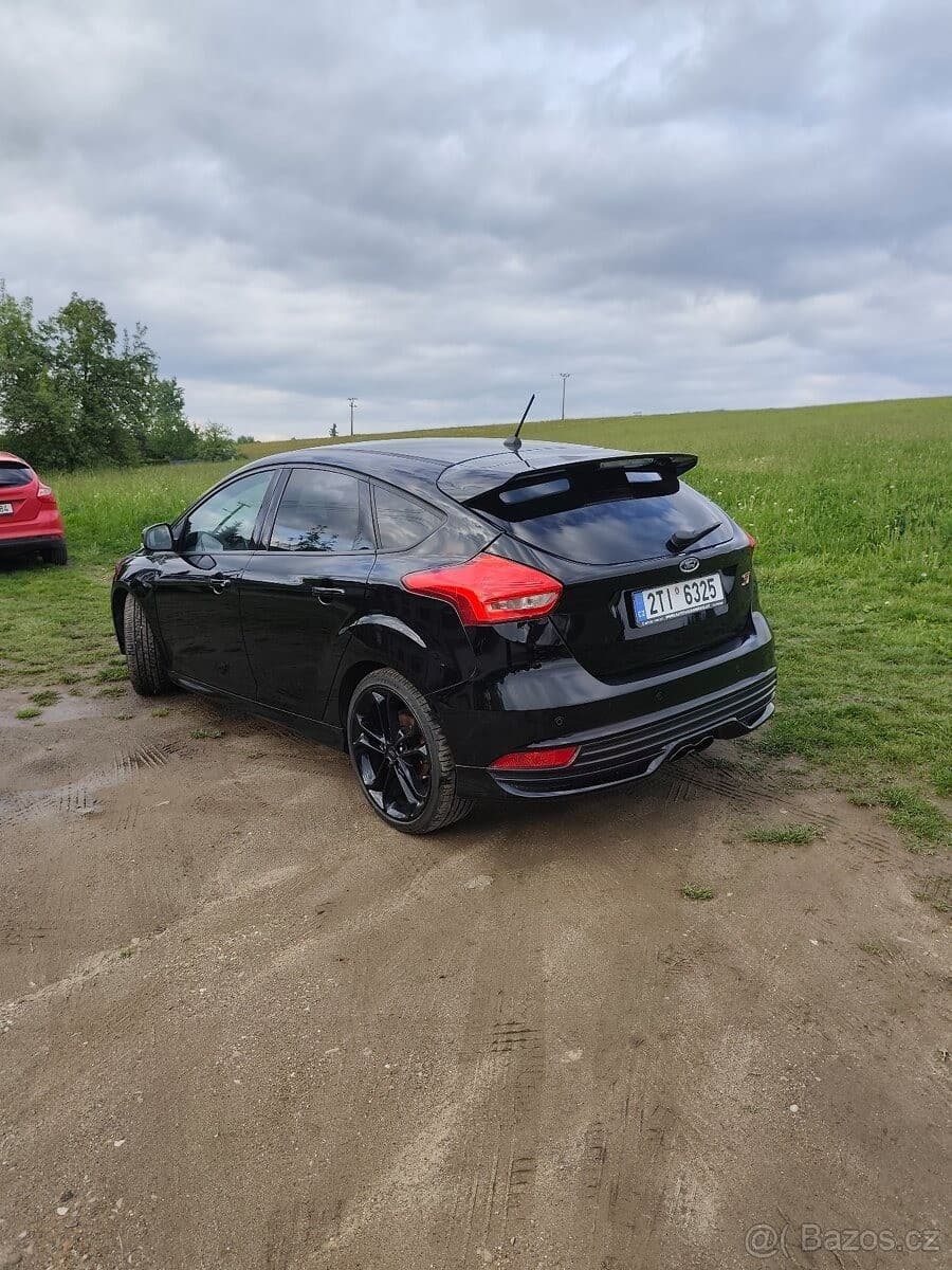 2018 Ford FOCUS - 2
