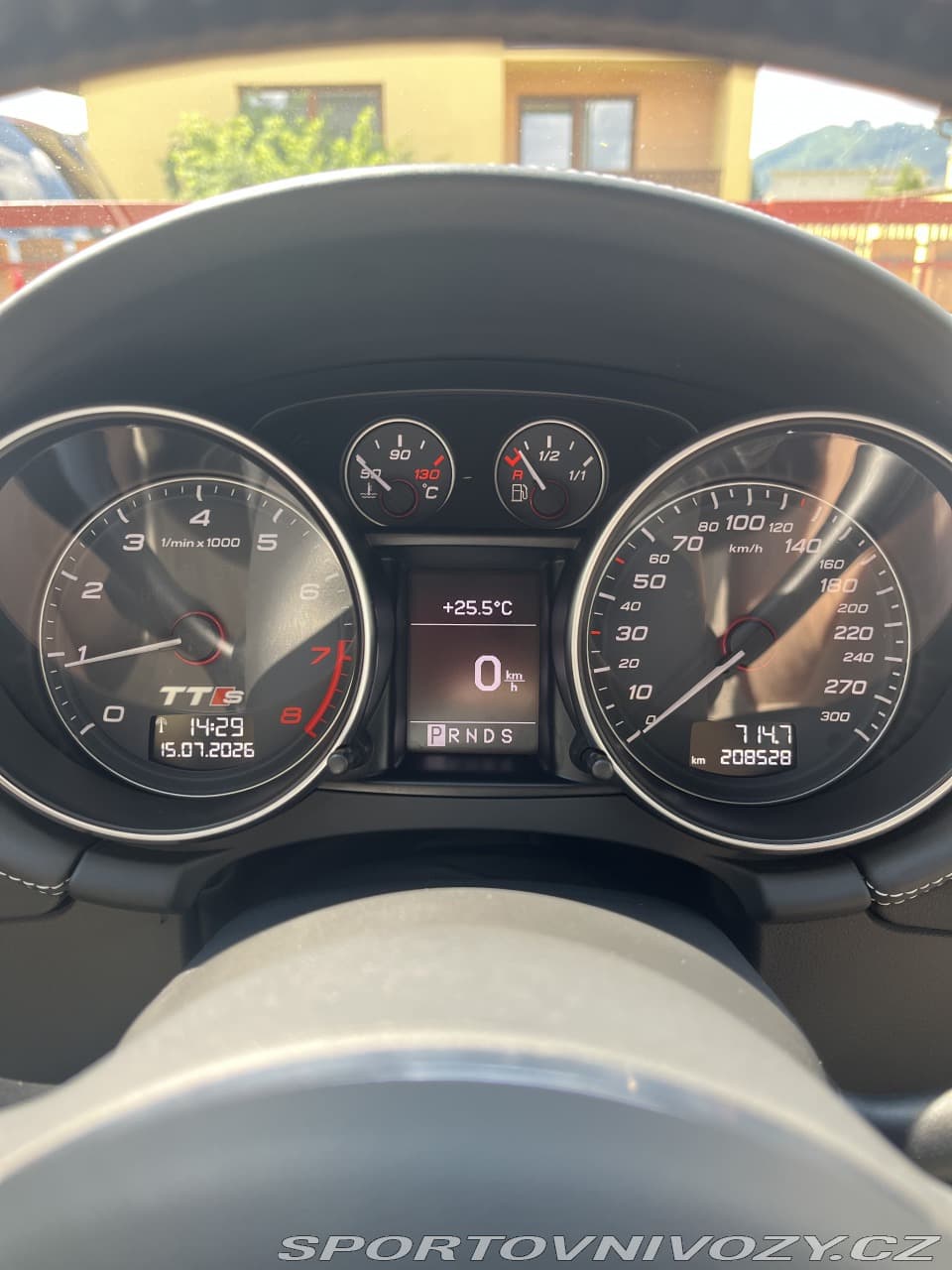 2008 Audi TT - 11